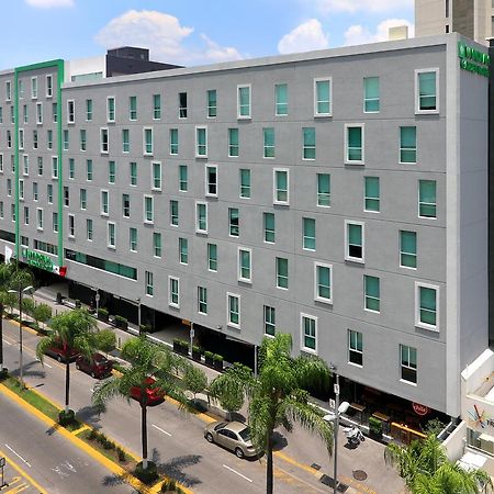 Wyndham Garden Guadalajara Acueducto Hotel Zapopan Exterior foto