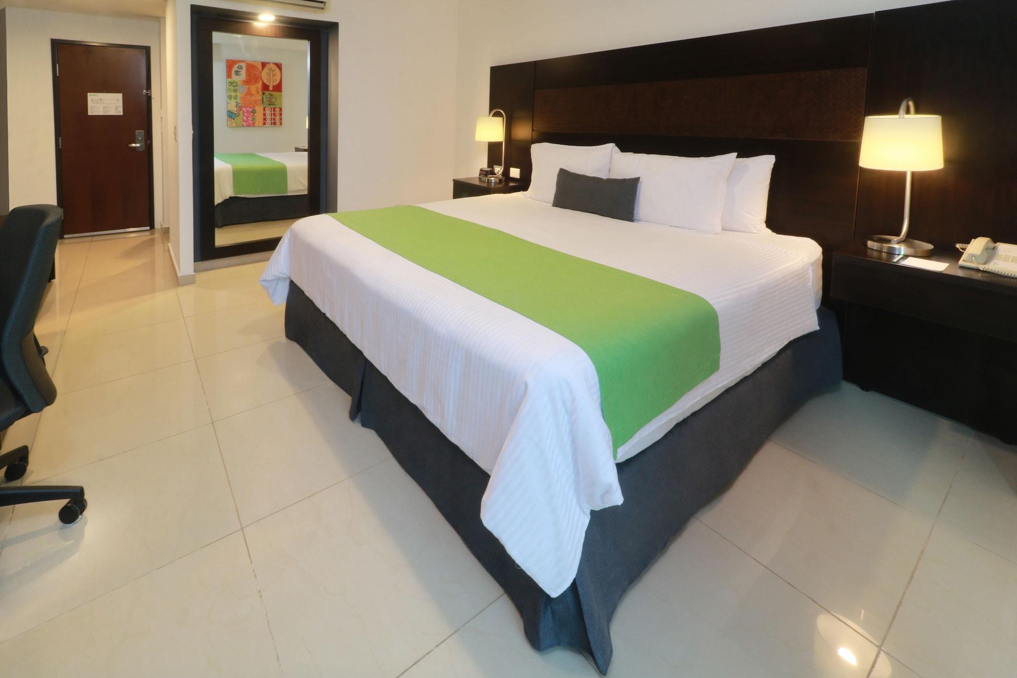 Wyndham Garden Guadalajara Acueducto Hotel Zapopan Exterior foto