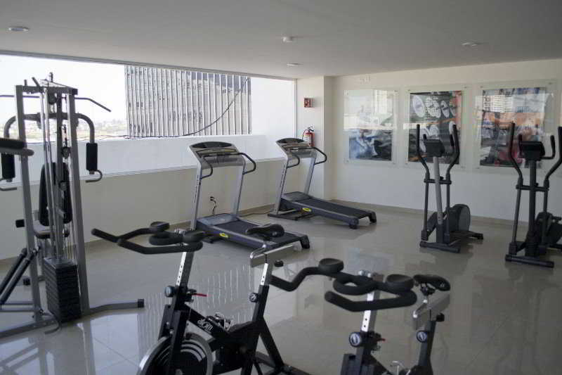 Wyndham Garden Guadalajara Acueducto Hotel Zapopan Exterior foto