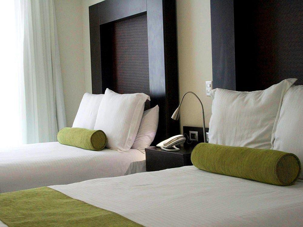 Wyndham Garden Guadalajara Acueducto Hotel Zapopan Exterior foto